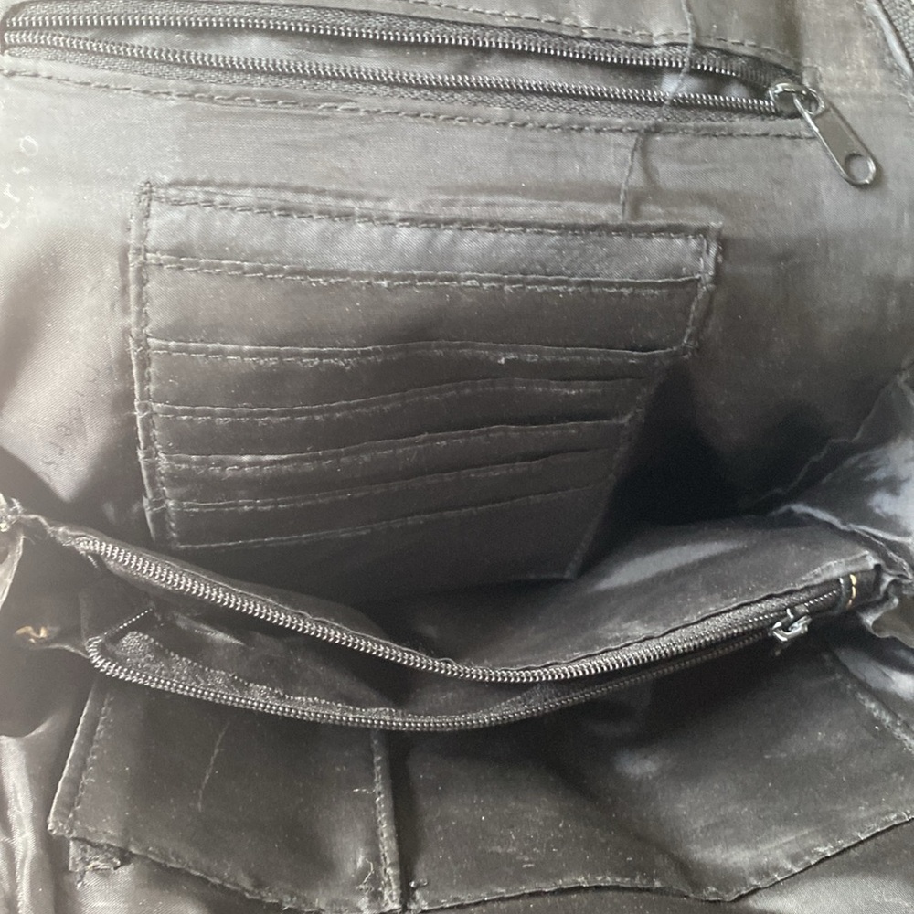 Real Black leather shoulder bag / cross body
Made in Italy - Picture 8 of 8